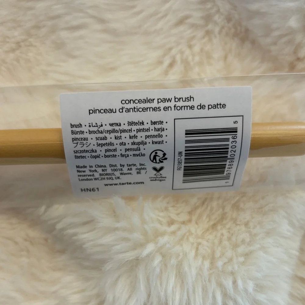 Tarte Concealer Paw Brush NEW NWT Makeup